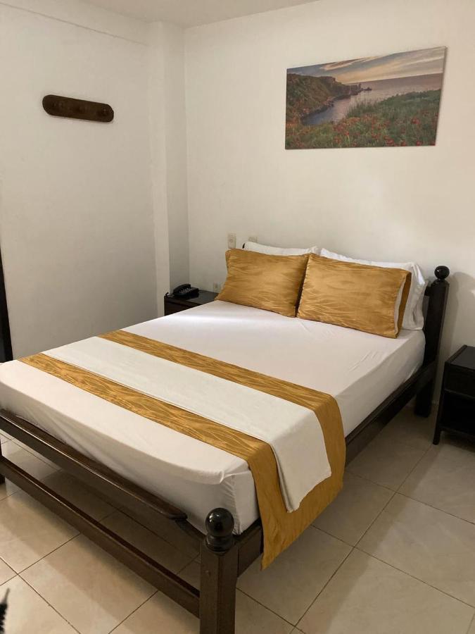 Hotel Santa Sofia Bucaramanga Buitenkant foto
