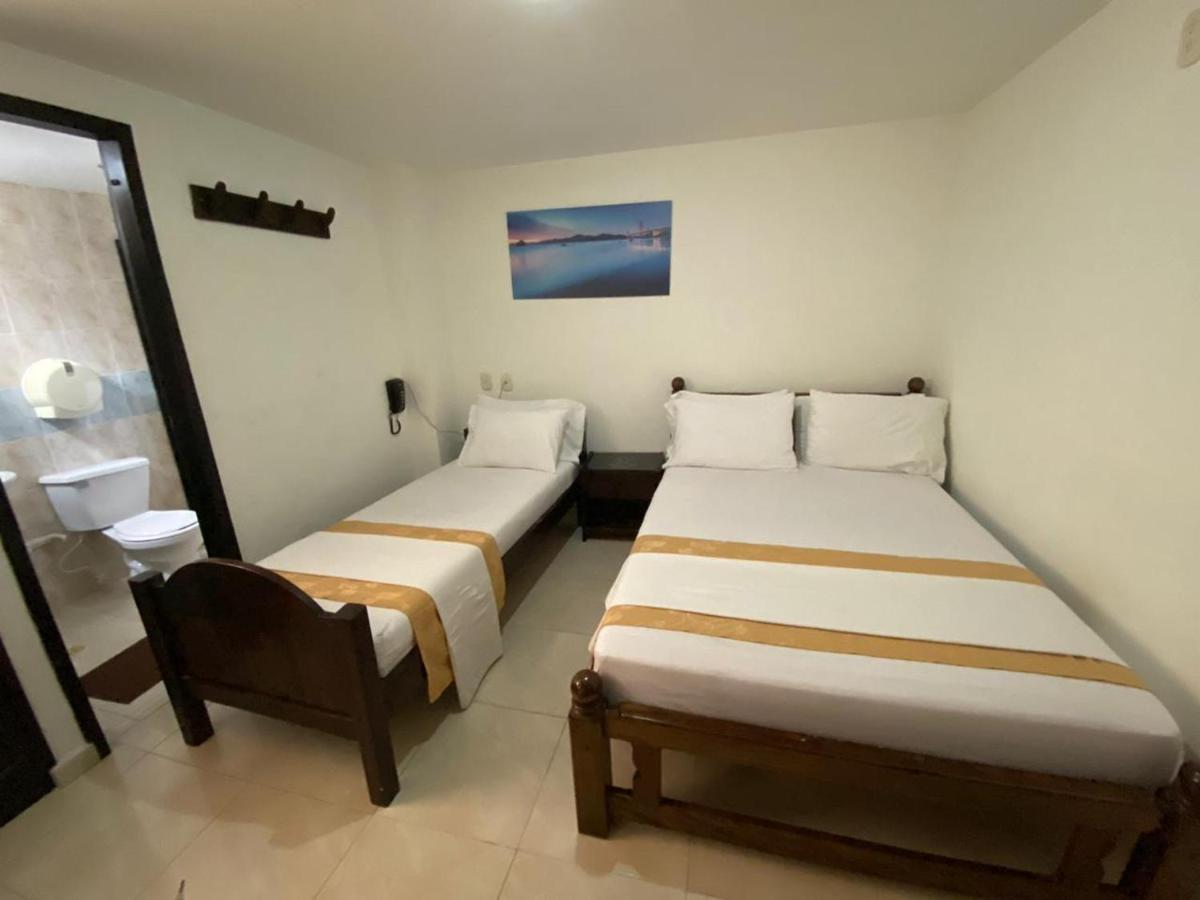 Hotel Santa Sofia Bucaramanga Buitenkant foto